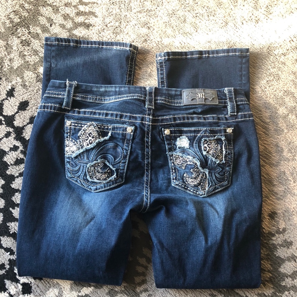 Miss Me Mid-Rise Easy Boot Fit women’s jeans